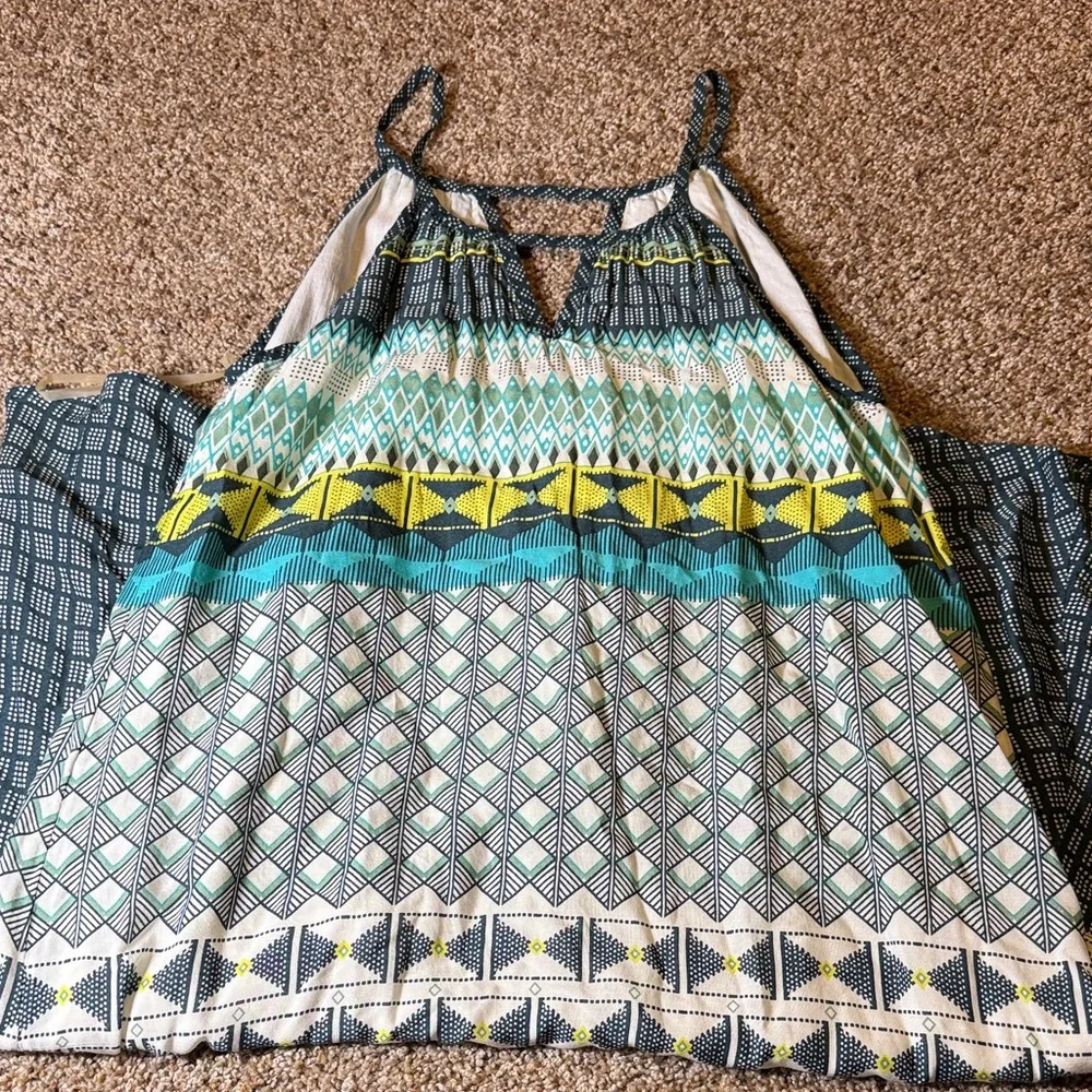 Prana Geometric Green and Black Maxi Dress - Picture 4 of 4